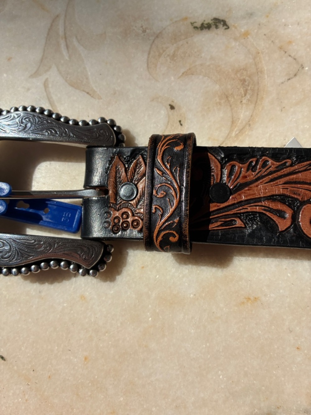 Tony Lama Brown Tooled Leather Western Belt with Decorative Buckle Sz S - Picture 3 of 12